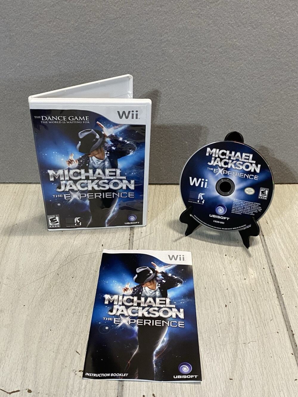 Michael Jackson: The Experience (Wii, 2010) COMPLETE CIB RARE Nintendo MJ